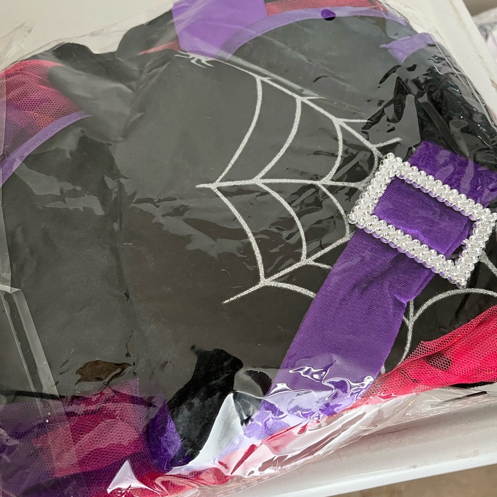 Halloween Witch Costume Purple Witch Dress for Girls size 3-4 new - Picture 2 of 4